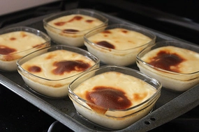 Cam Kasede Fırında Sütlaç Tarifi ve Malzemeleri